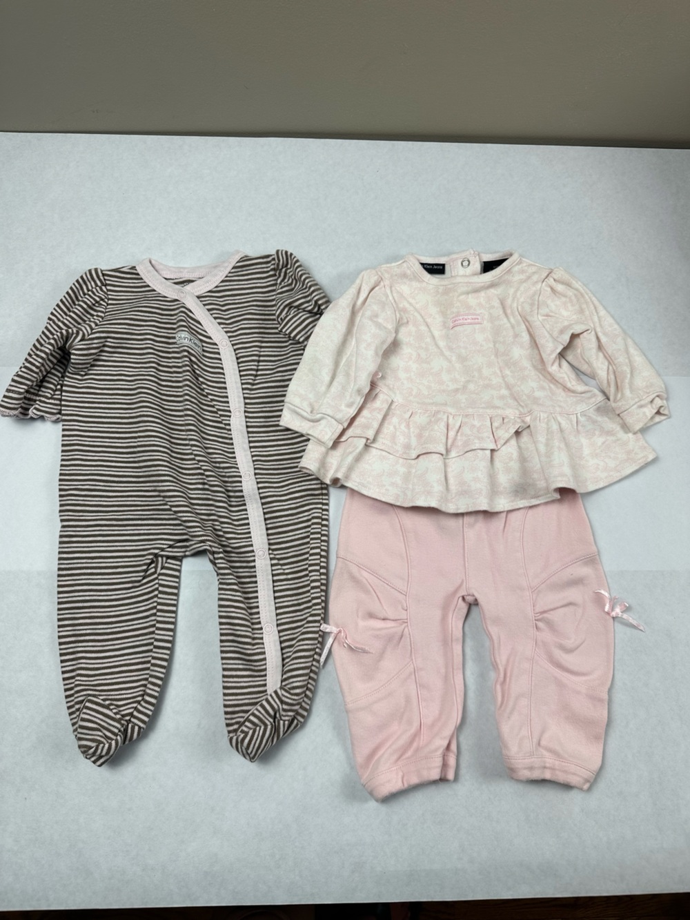 Calvin Klein Baby 0-3 Months Sleeper and 2 Piece Pants Set